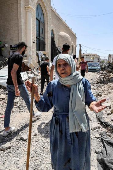 İsrail, 48 saat sonra çekildi: Cenindeki yıkım görüntülendi