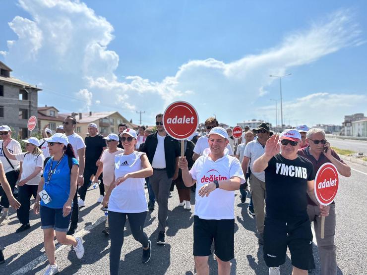 Tanju Özcan değişim yürüyüşünde 68 kilometreyi geride bıraktı