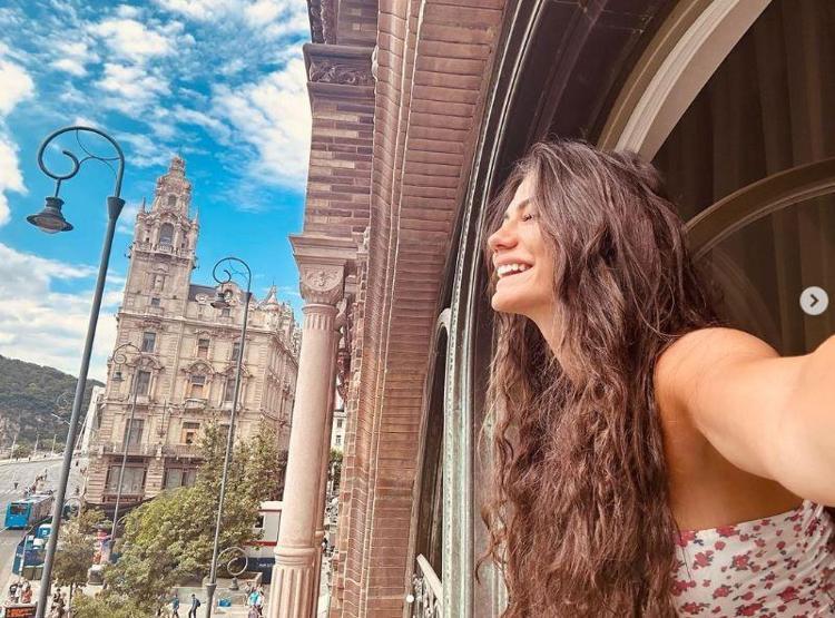 Demet Özdemirin tatil karelerine beğeni yağdı