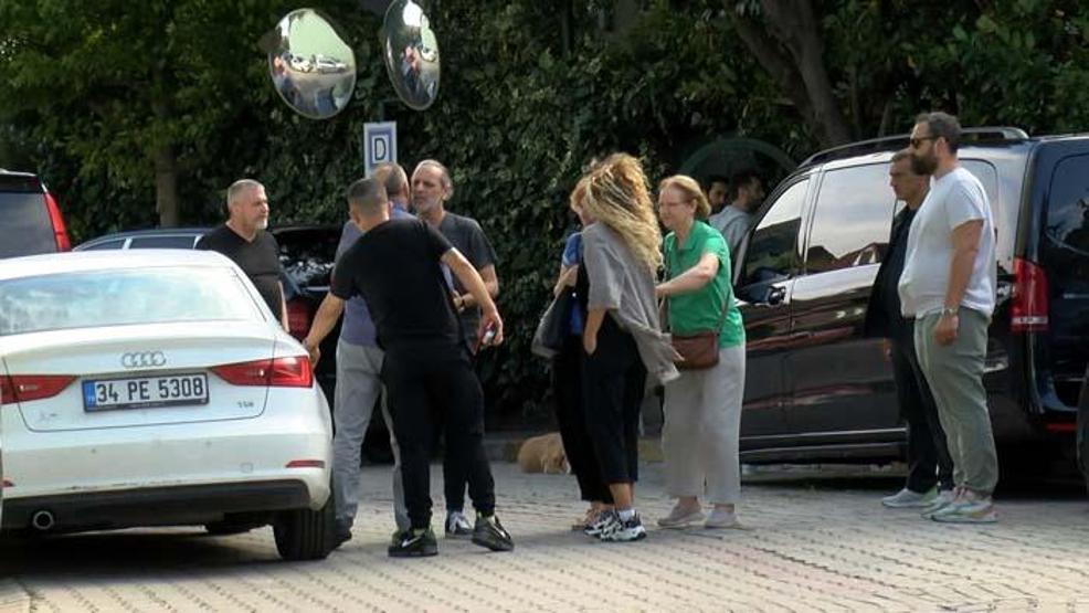 Cem Yılmazdan Özkan Uğurun ailesine taziye ziyareti