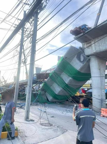 Taylandda üst yol inşaatı çöktü: 2 ölü, 13 yaralı