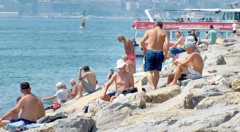 Türkiyeyi sıcak çarptı İstanbul daha da sıcak olacak Dışarı çıkmayın proteini az tüketin