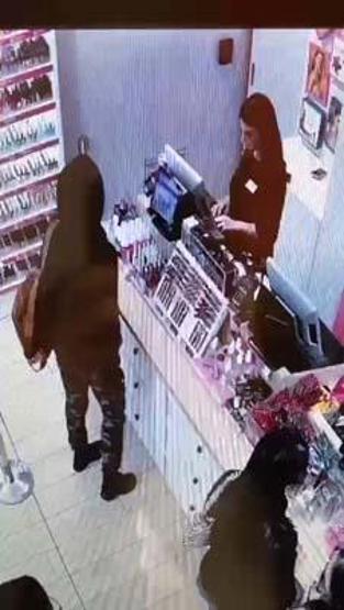 Taksim bombacısı ifadesini değiştirdi: Bombayı görünce polisi aradım ama Türkçe bilmiyordum
