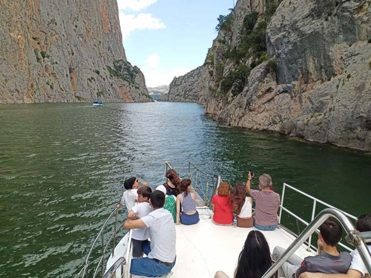 Doğa tutkunlarının yeni rotası Gizemli geçit: Şahinkaya Kanyonu