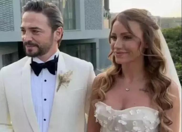 Ahmet Kural ve Çağla Gizem Şahin nikah masasına oturdu İşte düğünden ilk kareler...