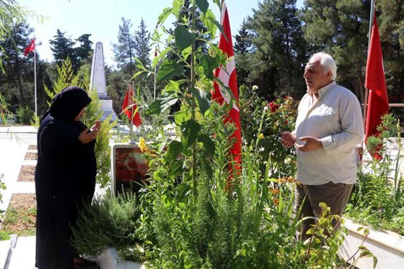 Gara şehidinin ailesinin buruk sevinci