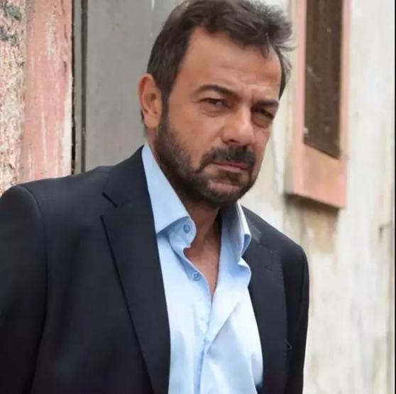 Kerem Alışık: Annen yok, kimsen yok