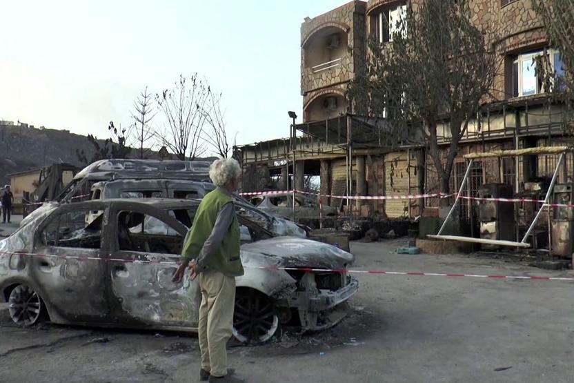 Akdeniz’i kasıp kavuran orman yangınları: Cezayir’de 34, Yunanistan’da 3 can kaybı