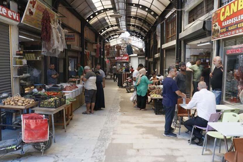Antakyanın kalbi tarihi Uzun Çarşı esnafı ihtişamları günlerine dönüyor