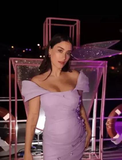 Hazal Kaya o sözlere tepki gösterdi: Lütfen kadınlara şunu demeyin