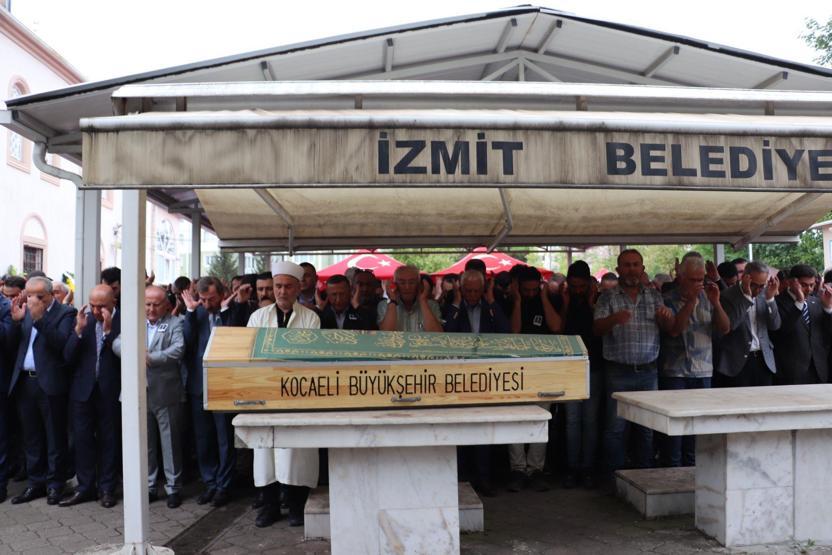 Eski İYİ Parti Kocaeli İl Başkanı son yolculuğuna uğurlandı