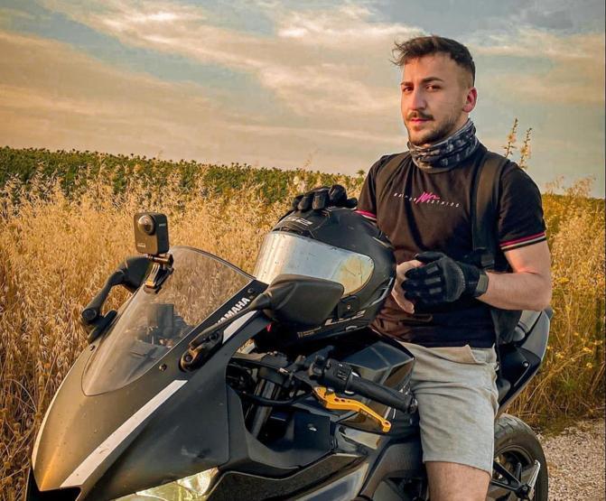Adanada korkunç kaza Sosyal medya fenomeni Burak Can Taşan hayatını kaybetti
