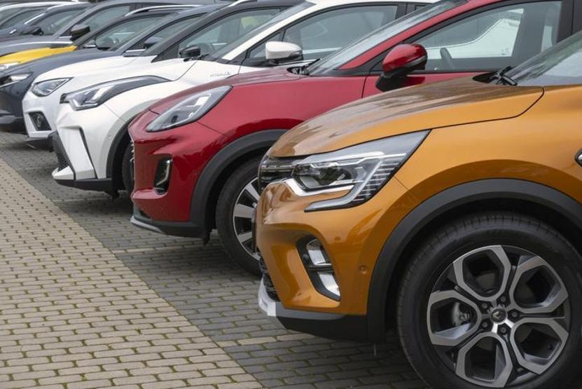 İkinci el otoda rüzgar tersine döndü: 150 bin TLlik indirimler baş gösterdi