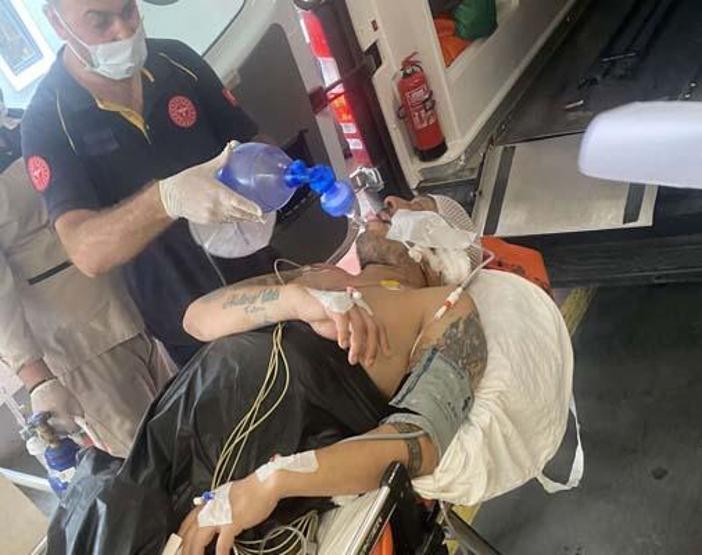 İstanbulda kısa mesafe cinayeti kamerada: Taksicinin öldüresiye dövdüğü adam öldü