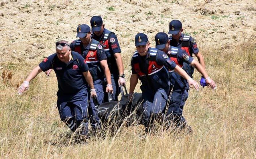 Arazi anlaşmazlığı nedeniyle eniştesi ve yeğenini öldürdü
