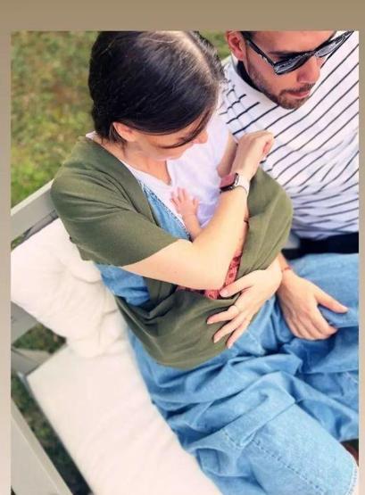 Çiçeği burnunda anne Aslı Enver’den mutluluk pozu