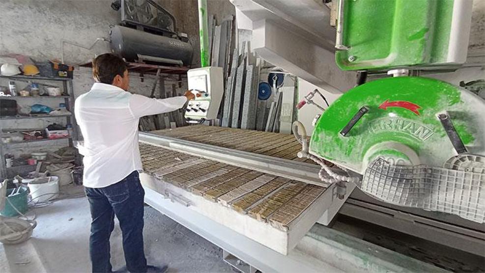 Mermerciler, 50 bin liraya usta bulamıyor