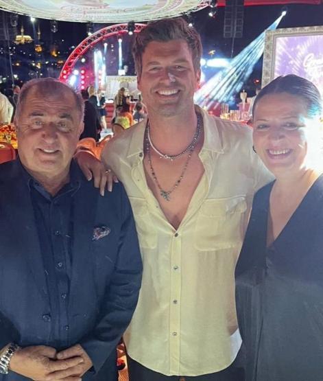 Fatih Terim doğum günü partisine böyle geldi