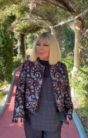 Safiye Soymandan Seda Sayan paylaşımı: Bakmayın onun iri yarı olduğuna