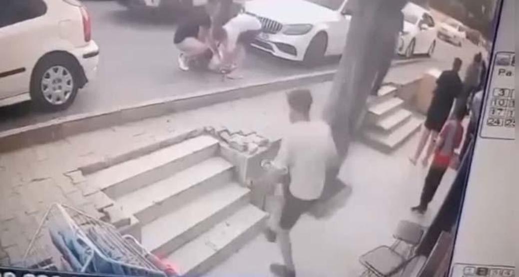 Berberdeki sıra tartışmasında yediği yumrukla öldü