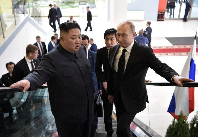 Kim, Putinle görüşmek için yola çıktı: Zırhlı trende neler var