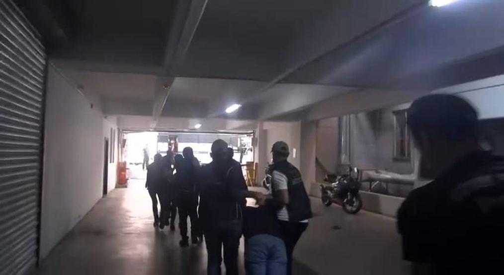 İstanbulda terör operasyonu: 10 gözaltı