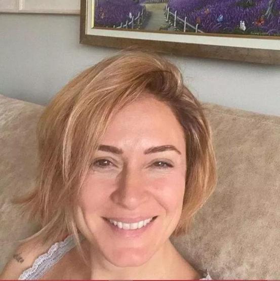 Ceyda Düvenciden dikkat çeken gönderme