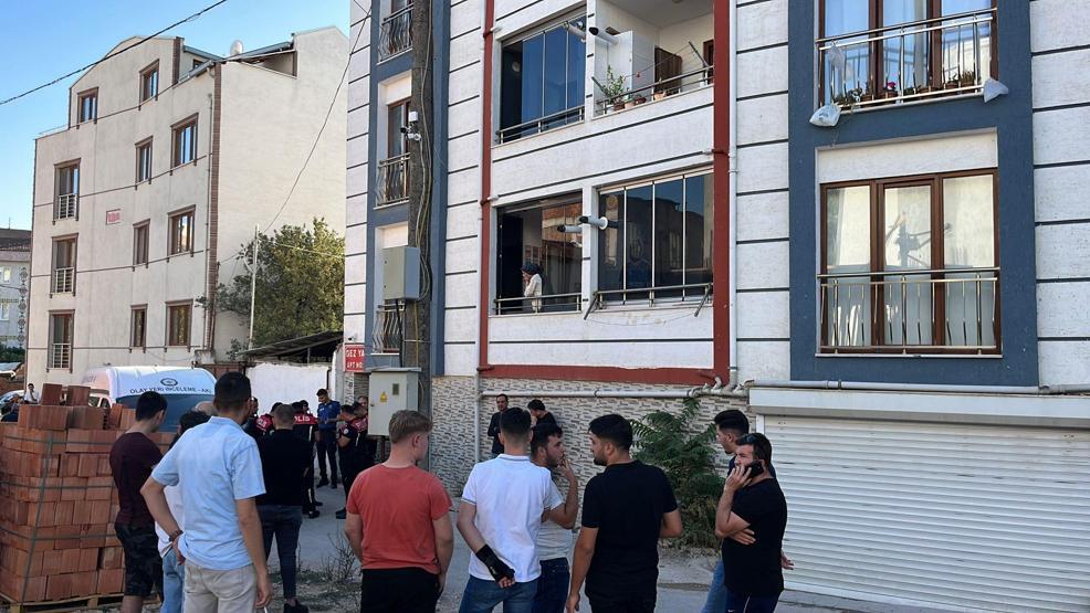 Bursada torun dehşeti: Babaannesi ve halasının boğazını kesti