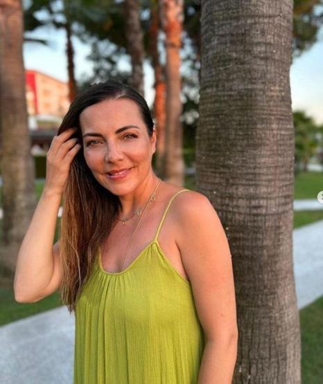 Fırat Parlaktan Burcu Kara ve çocuklarına lüks hediye Fiyatı dudak uçuklatıyor