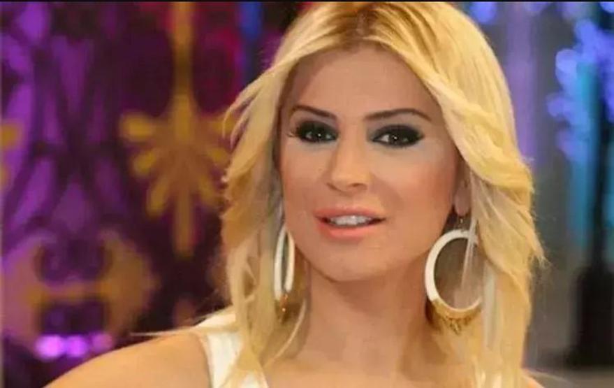 Songül Karlı gözlüklü imajını paylaştı