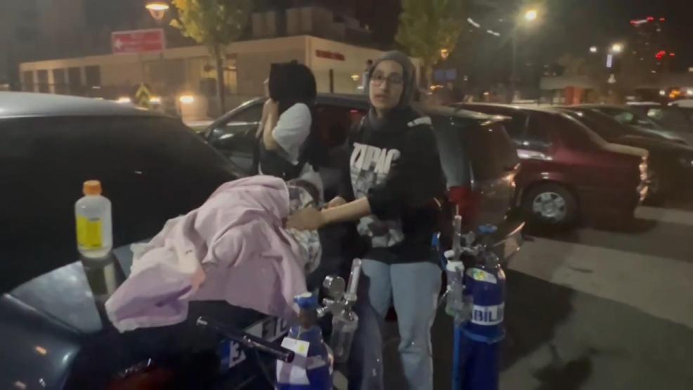 Kartalda hastane otoparkında araç yangını