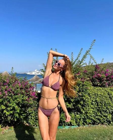 Ebru Şallı formda görüntüsüyle dikkatleri üzerine çekti