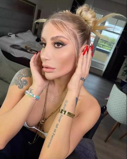 İrem Dericiden şaşırtan itiraf: Bütün ünlülerin minimum üç fake hesabı var
