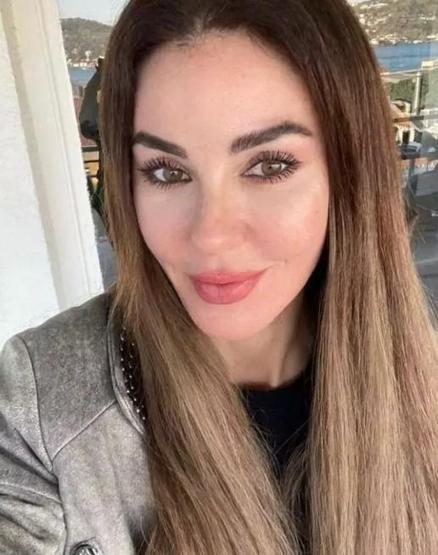 Defne Samyeli, Bodrumdan paylaştı Adından söz ettirdi