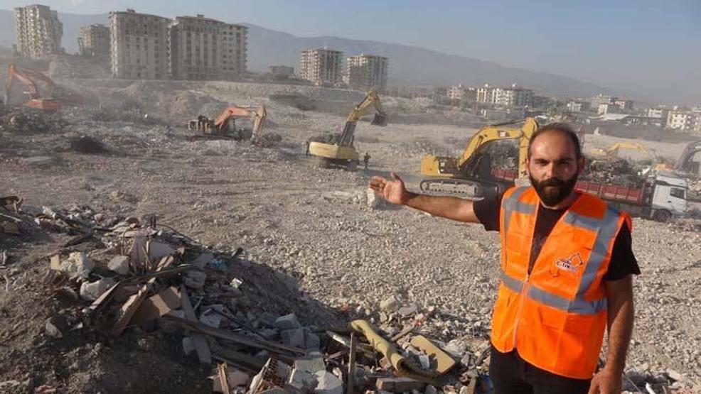Enkazın yüzde 72’sinin kaldırıldığı Hatay’da, vatandaş yıllarca yaşadığı sokakları tanıyamaz hale geldi