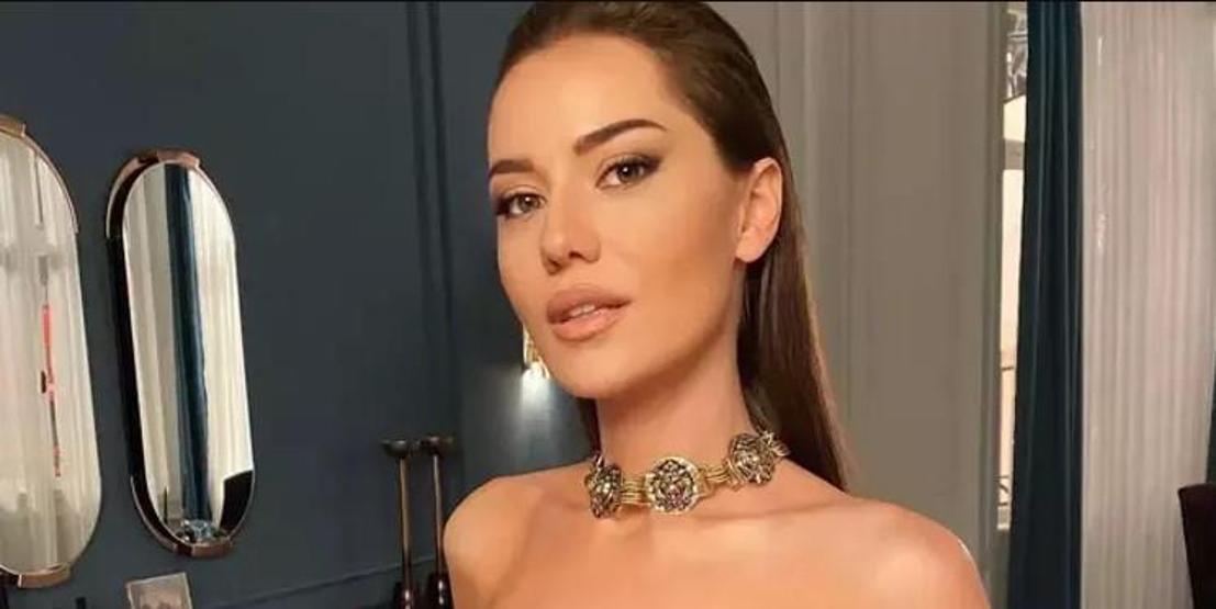 Fahriye Evcenin kombininin fiyatı dudak uçuklattı
