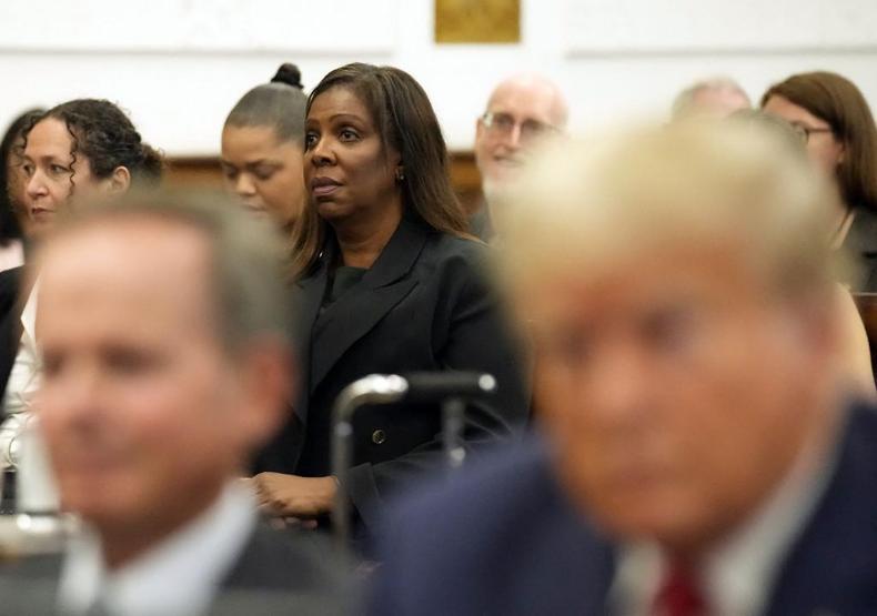 Trump davasında ikinci gün Başsavcı ve yargıcı hedef aldı