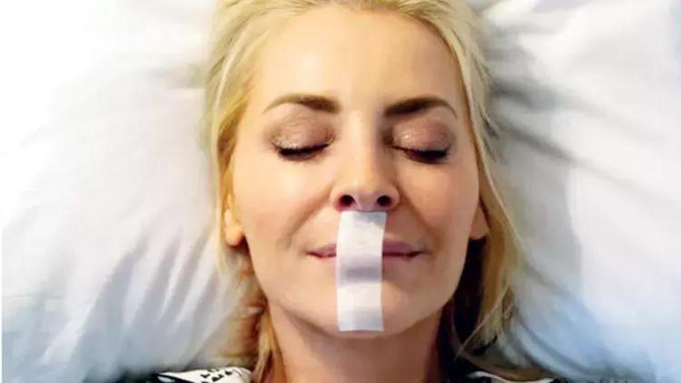 Sosyal medyada yeni çılgınlık: Uyurken ağzı bantlamak... Faydalı mı tehlikeli mi Uzmanlar ne diyor