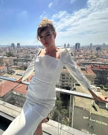 Makyajla yaşlandırılan Melis Sezen: Ruhum yaşlanmış gibi yorgunluğunu hissettim
