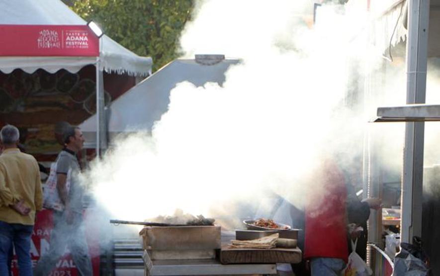 Uluslararası Adana Lezzet Festivali başladı İlk günden ilgi çok büyük