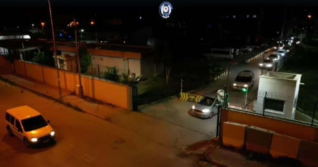 Kod adı: Kahramanlar 2 bin 554 firari yakalandı...