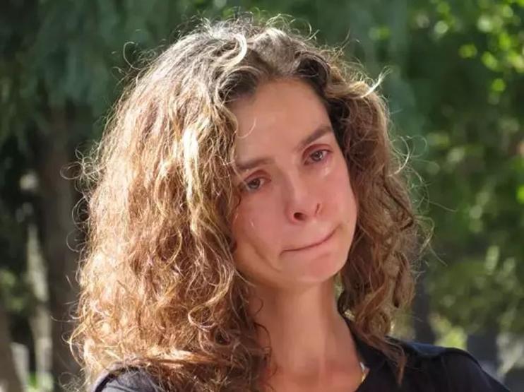 Özge Özpirinçciden babasına veda Oyuncu arkadaşları yalnız bırakmadı