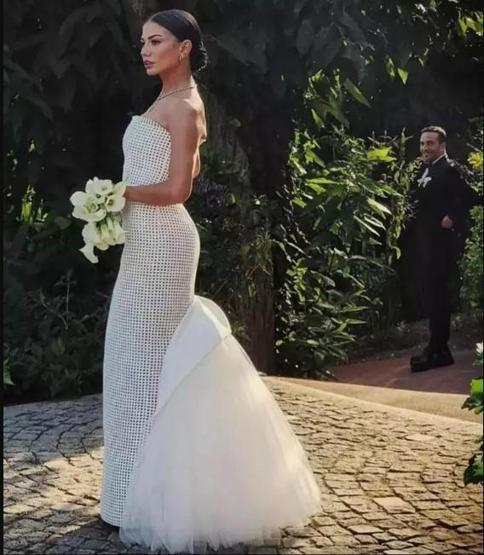 Demet Özdemir, Yunanistan tatilinde