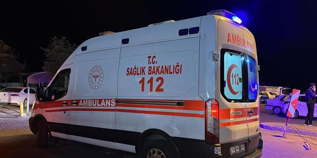 Siverek’te tarım işçilerini taşıyan iki kamyonet çarpıştı: Çok sayıda yaralı var