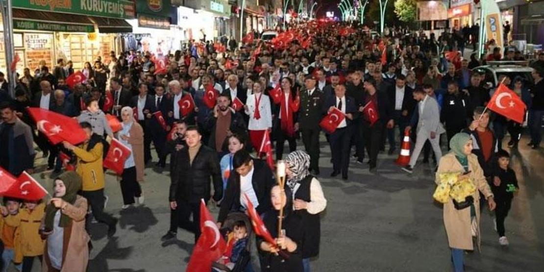 Ülkenin dört bir yanında Cumhuriyetin 100. yıl kutlamaları başladı