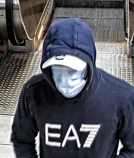 Frankfurt Merkez Tren İstasyonu’nda el bombası bulundu