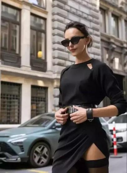 Kim der 50 yaşında Hande Ataizi sosyal medyayı salladı