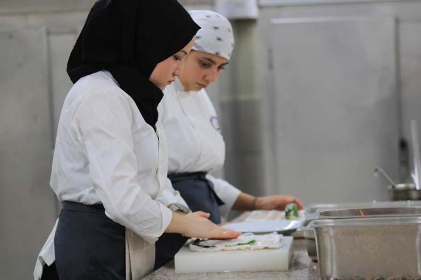Japon suşisi gitti, mancar suşi geldi