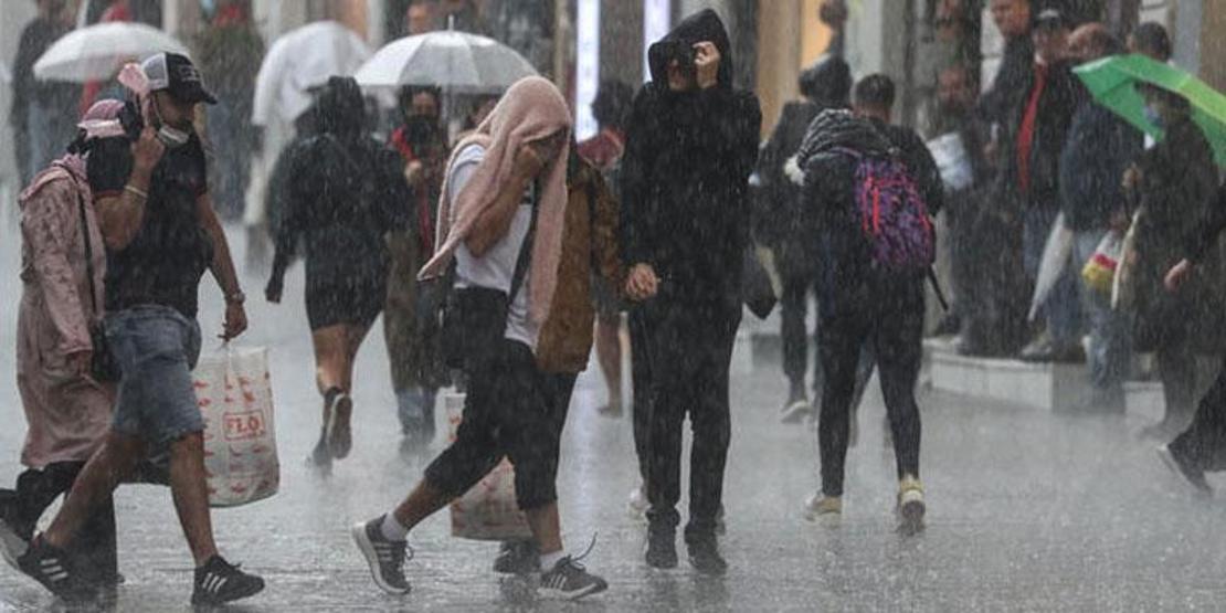 İtalya ve Yunanistanı vuran fırtına Türkiyeye geliyor Meteorolojiden peş peşe uyarılar