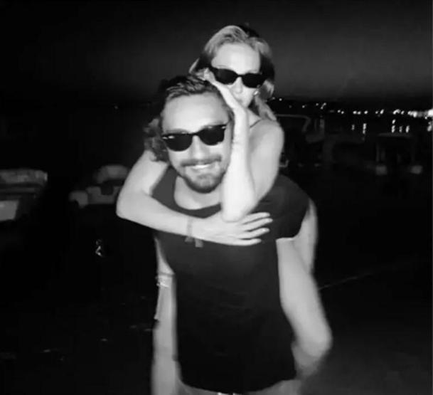 Umut Evirgenin Serenay Sarıkaya beğenisine Alina Bozdan yanıt